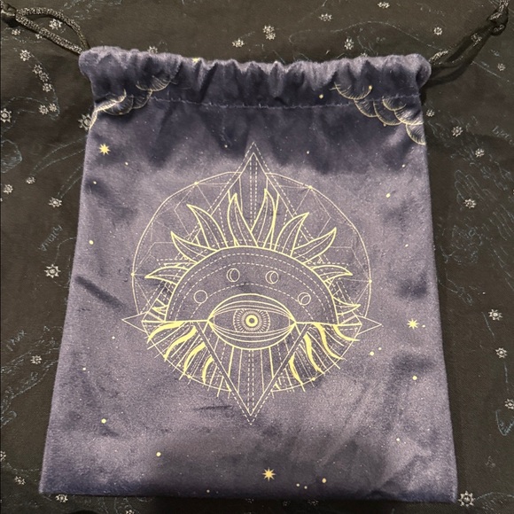 Dark Grimoire Tarot Deck - Picture 4 of 4